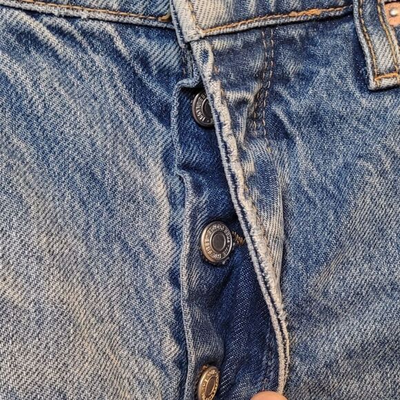 Free People Women's Medium Wash Button Fly Distressed Straight Leg Jeans Size 24 - Picture 4 of 7